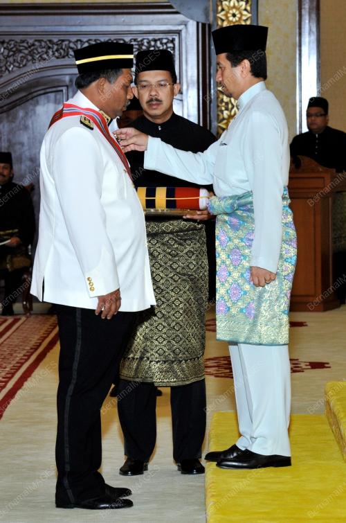 TUANKU MIZAN ZAINAL ABIDIN