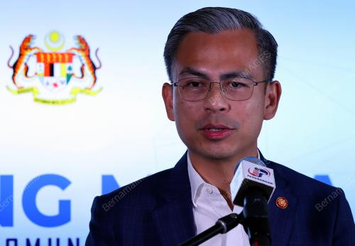 FAHMI FADZIL