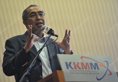 PTJ01_27112015_KKMM