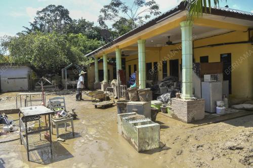 DATUK JA`APAR MANSOR