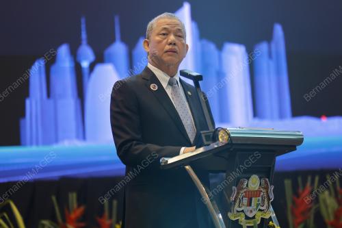 DATUK SERI FADILLAH YUSOF