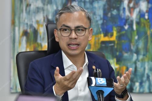 DATUK FAHMI FADZIL