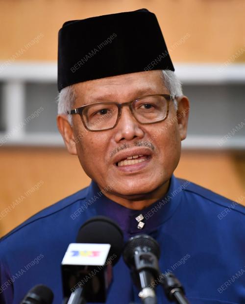 DATUK SERI HAMZAH ZAINUDIN