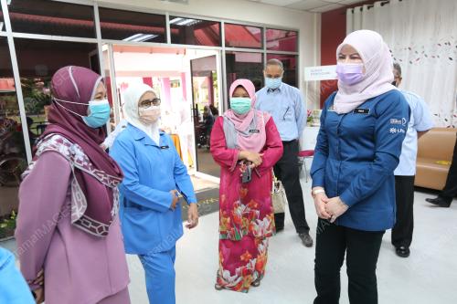 DATUK SERI RINA MOHD HARUN