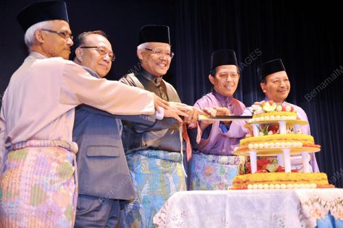 PTJ01_29072016_HAMZAH_SETAHUN