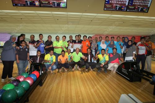 PTJ01_30012016_BOWLING
