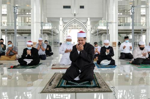 SOLAT JUMAAT DAN SOLAT HAJAT