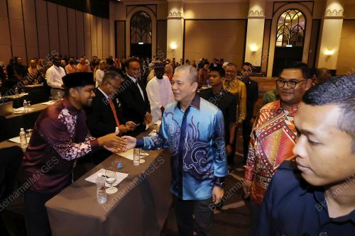 DATUK SERI FADILLAH YUSOF