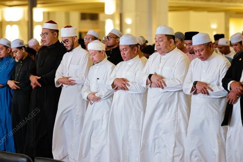 DATUK DR MOHD NA'IM MOKHTAR