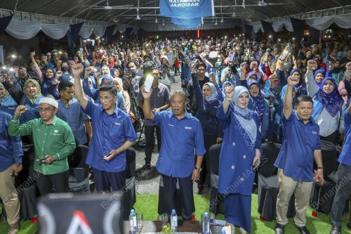 TAN SRI MUHYIDDIN YASSIN