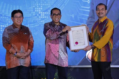 DATUK SERI MOHAMED KHALED NORDIN