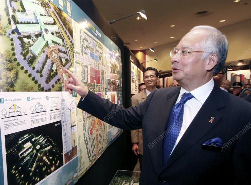 NAJIB TUN RAZAK