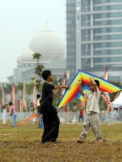 SAMBUTAN HARI WILAYAH PERSEKUTUAN