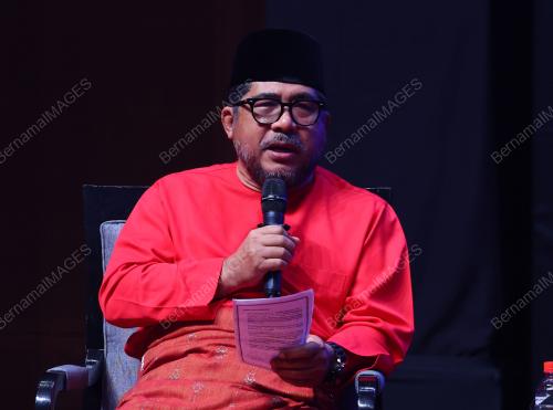 DATUK SERI DR MD ALWI CHE AHMAD