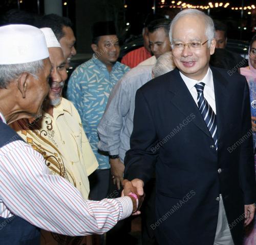 NAJIB TUN RAZAK