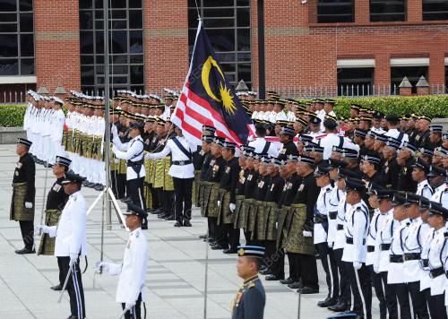 PTJ02_02102017_HARI_PAHLAWAN