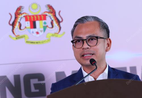 FAHMI FADZIL