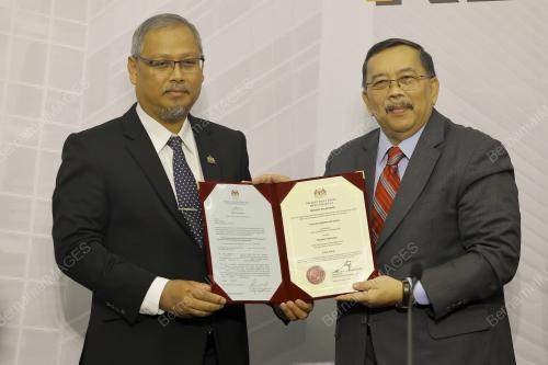 TAN SRI ABDUL GHANI SALLEH