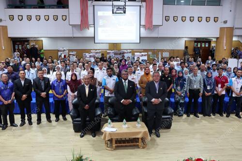 DR MUHAMMAD RAWI MOHAMED ZIN