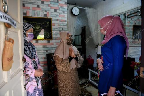 DATUK SERI RINA MOHD HARUN