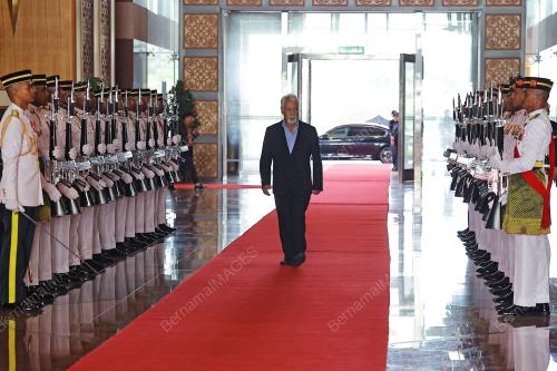 KAY RALA XANANA GUSMAO