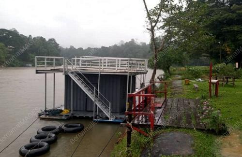 PUSAT GERAKAN BANJIR TERAPUNG