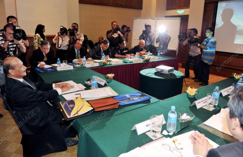 PTJ02_04062012_TUN_HANIFF