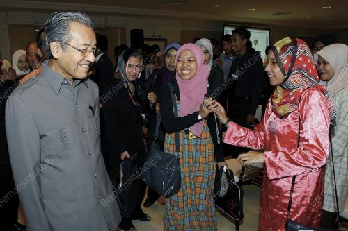 TUN DR MAHATHIR MOHAMAD