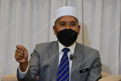 SENATOR DATUK IDRIS AHMAD