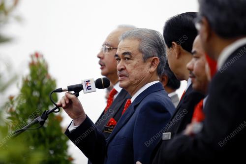 ABDULLAH AHMAD BADAWI