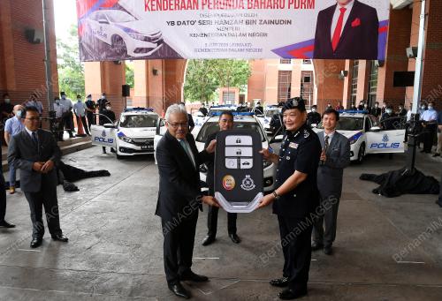 DATUK SERI HAMZAH ZAINUDDIN