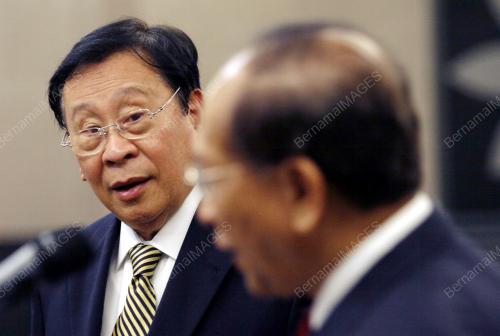 DATUK SERI UTAMA DR RAIS YATIM