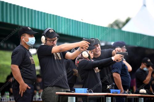 TAN SRI MOHD ZUKI ALI