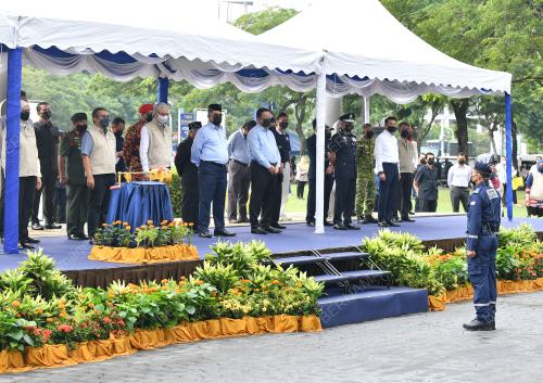 DATUK SERI ISMAIL SABRI YAAKOB