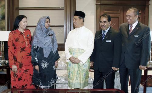 TAN SRI MUHYIDDIN YASSIN