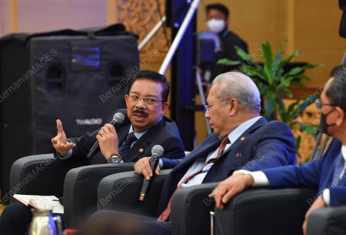 TAN SRI ANNUAR MUSA