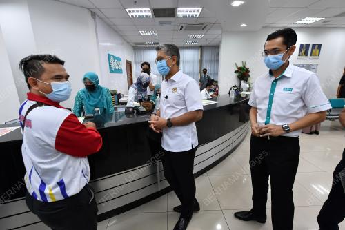 TENGKU DATUK SERI ZAFRUL ABDUL AZIZ
