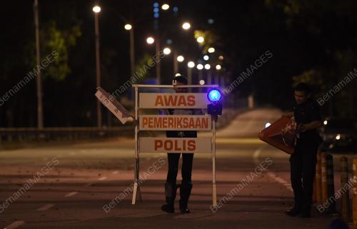 SEKATAN JALAN RAYA