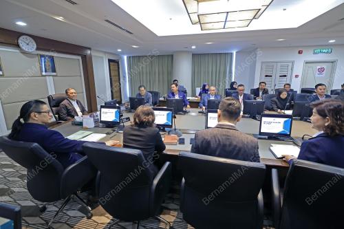 DATUK SERI RAMLAN HARUN
