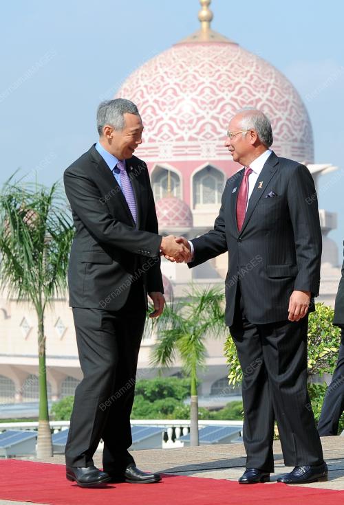 PTJ02_07042014_PM_SPORE