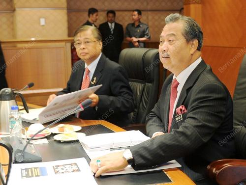 TAN SRI MUHYIDDIN YASSIN