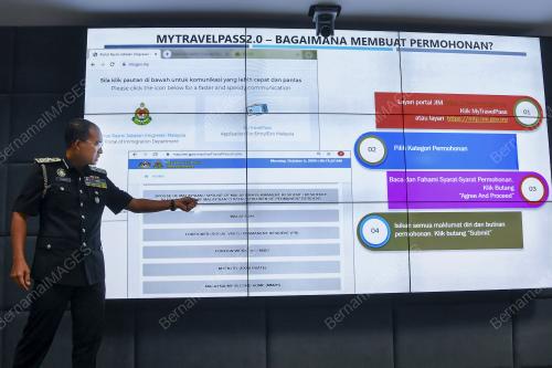 DATUK INDERA KHAIRUL DZAIMEE DAUD