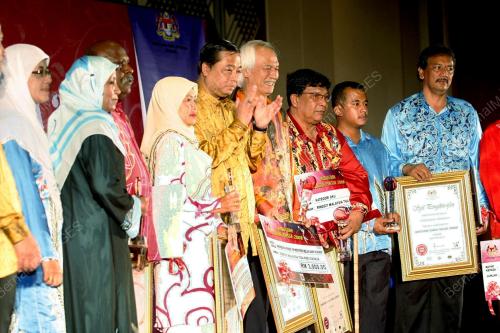 ISMAIL SABRI YAACOB