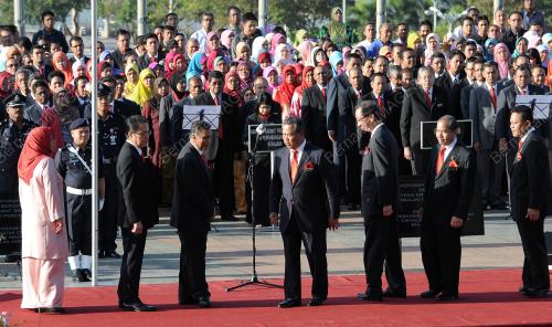 PTJ02_09012012_JPM