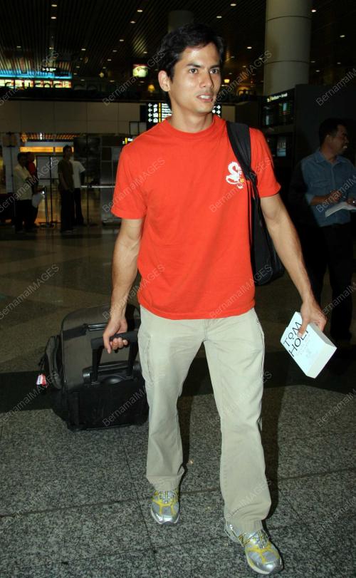 ALEX YOONG