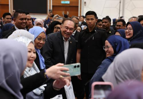 DATUK SERI ANWAR IBRAHIM