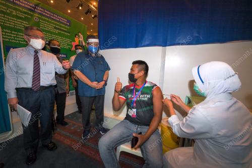 DATUK SAIFUDDIN ABDULLAH 