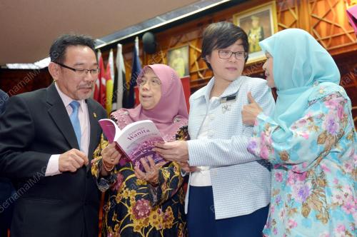 PTJ02_09112016_WANITA