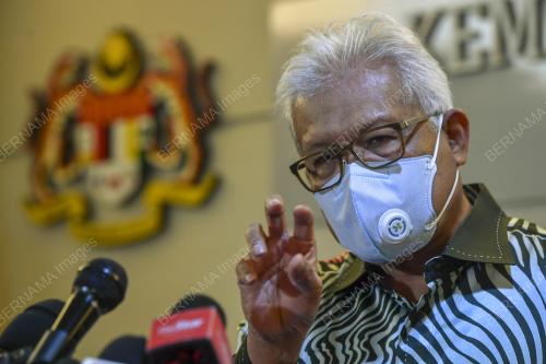 DATUK SERI HAMZAH ZAINUDIN
