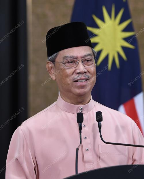 TAN SRI MUHYIDDIN YASSIN
